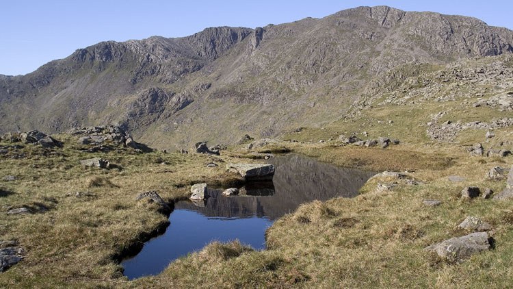 Bow Fell from Rossett Pike edge Bow Fell from Rossett Pike edge