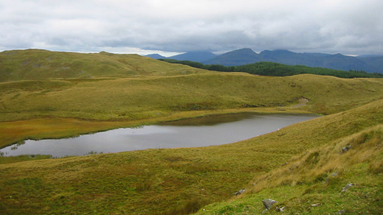 Snowdonia mountains over Llyn y Graig-wen