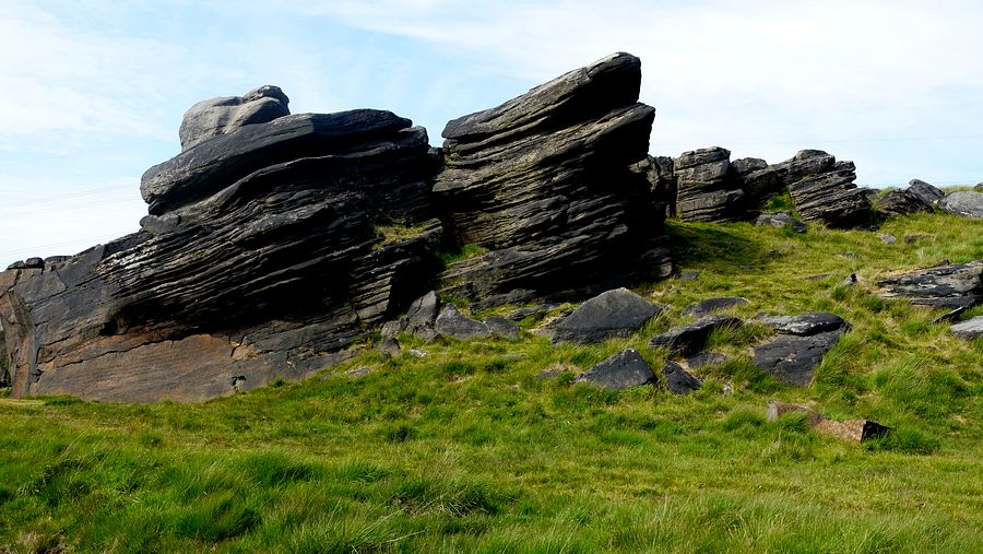 Rock formation on Light Hazzles Edge