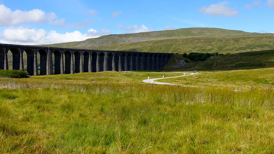 Approaching Ribblehead viaduct Approaching Ribblehead viaduct
