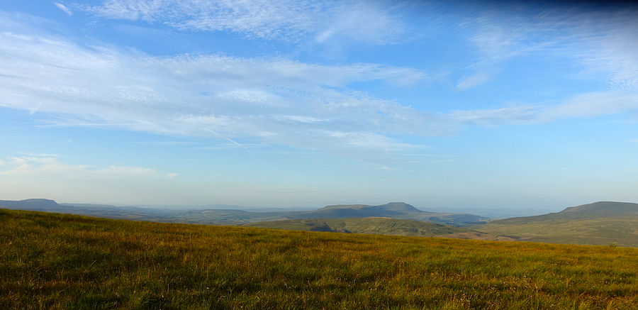 The Three Peaks from Great Knoutberry Hill The Three Peaks from Great Knoutberry Hill